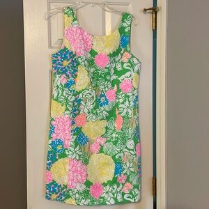 Lilly Pulitzer Dress Hibiscus Stroll Cathy Shift Dress Size 8 Lined, EUC